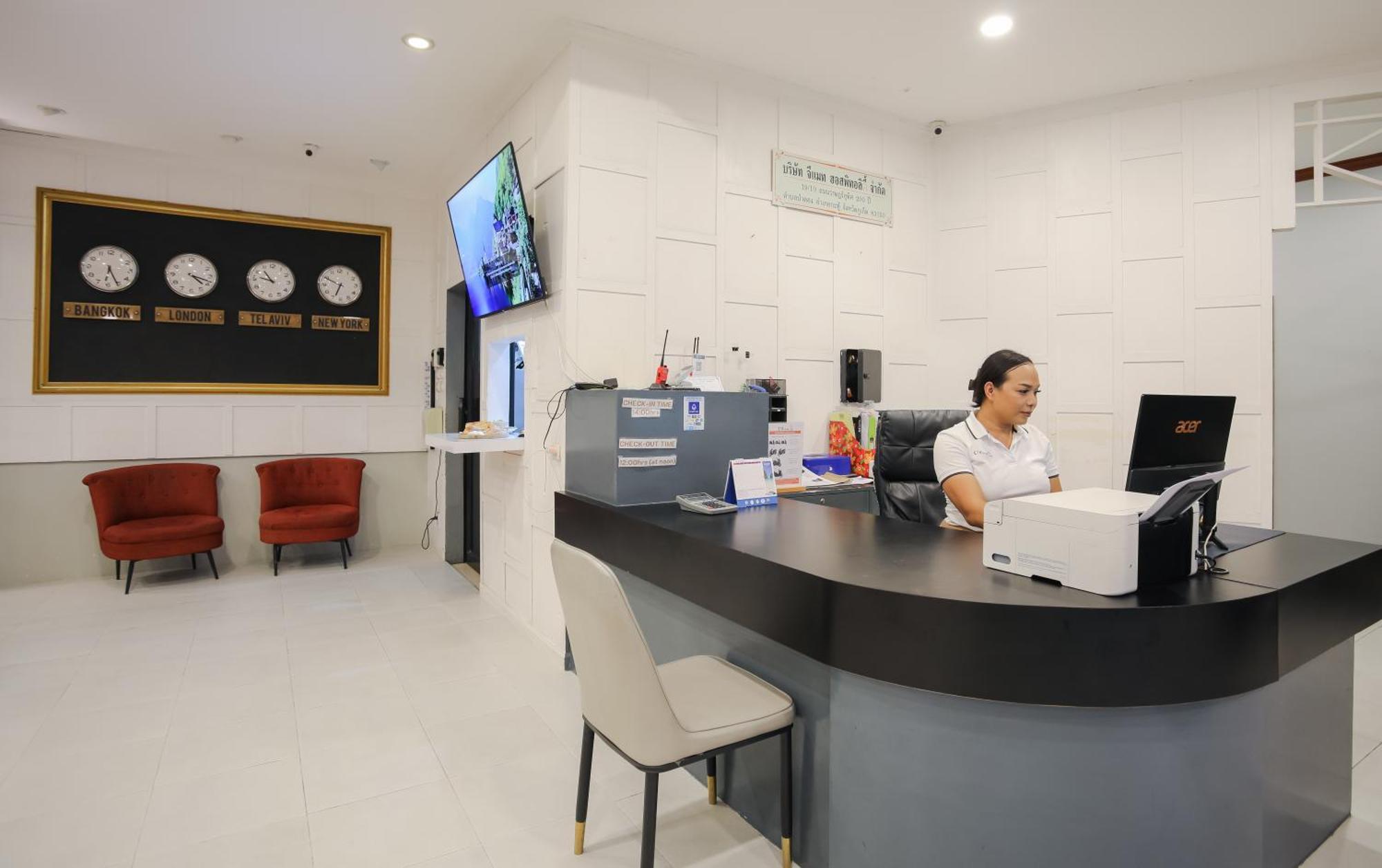 Etk Patong Resort Kültér fotó