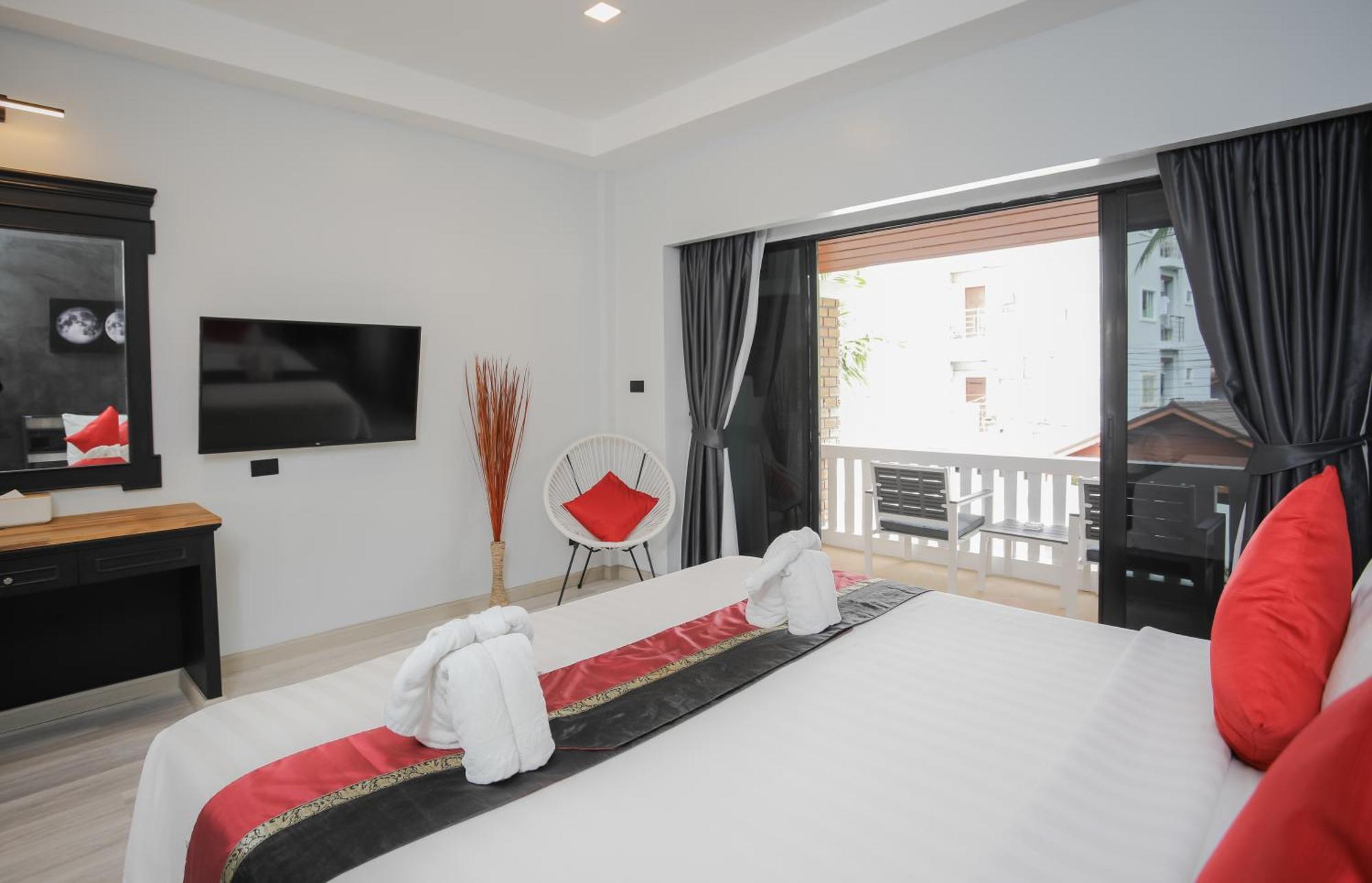 Etk Patong Resort Kültér fotó