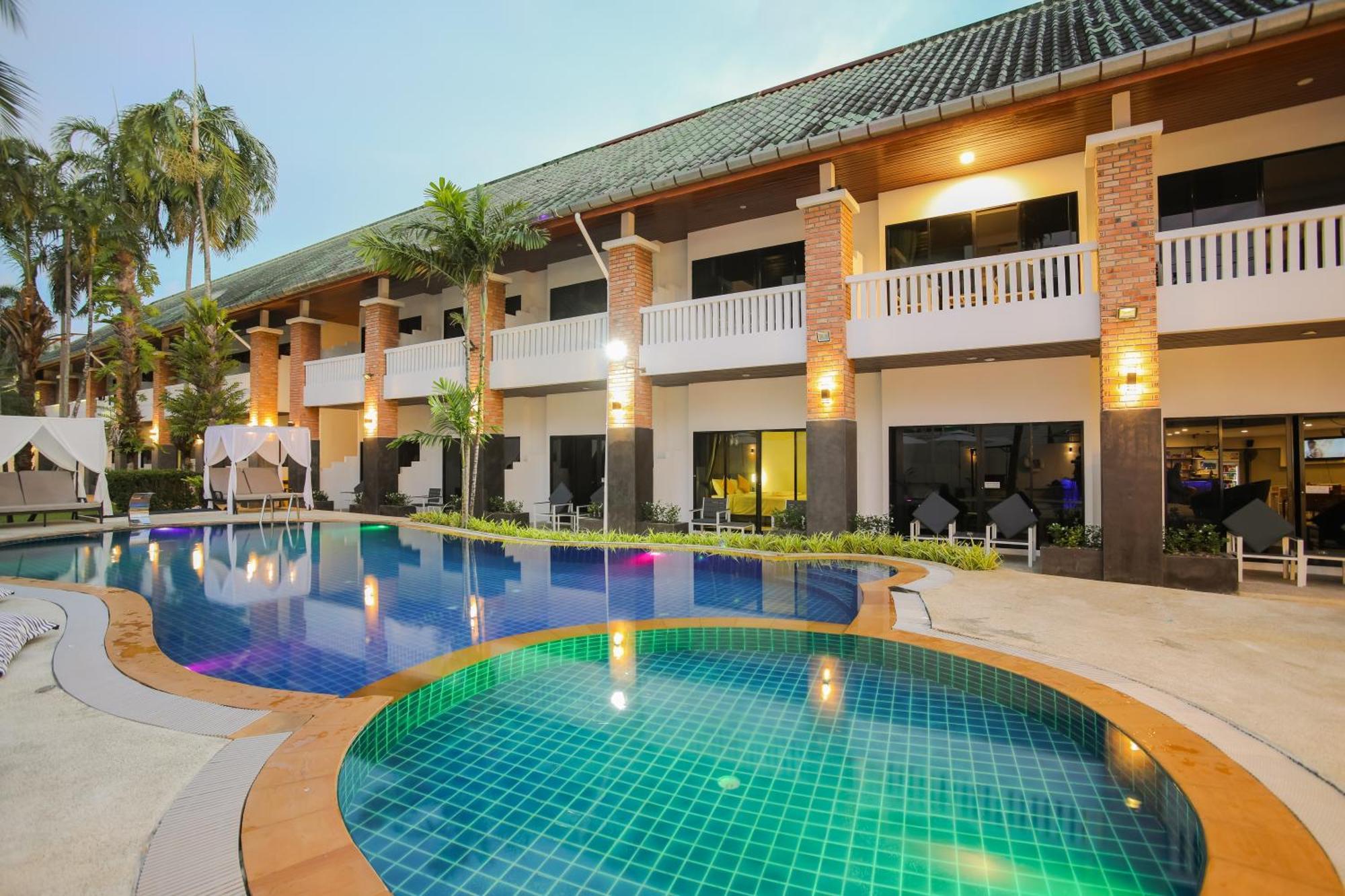Etk Patong Resort Kültér fotó