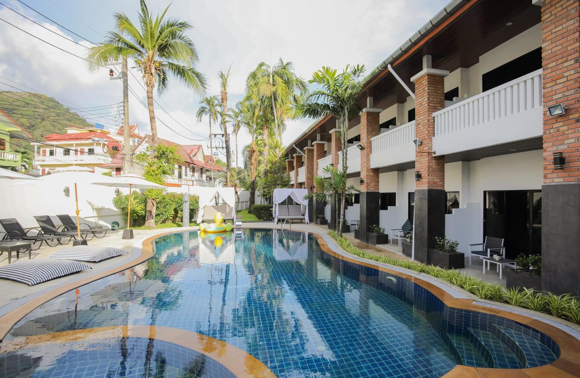 Etk Patong Resort Kültér fotó